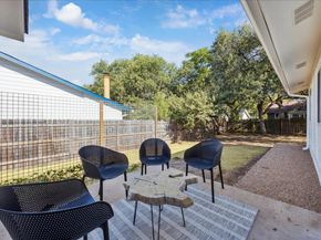 2512 Burly Oak DR, Austin TX 78745