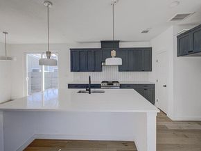 6203 Langham ST 1, Austin TX 78741