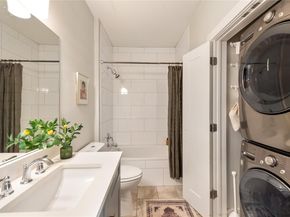 908 Nueces St 37, Austin TX 78701