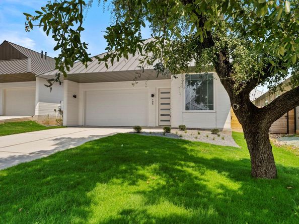 105 Rough Creek RD, Georgetown TX 78628