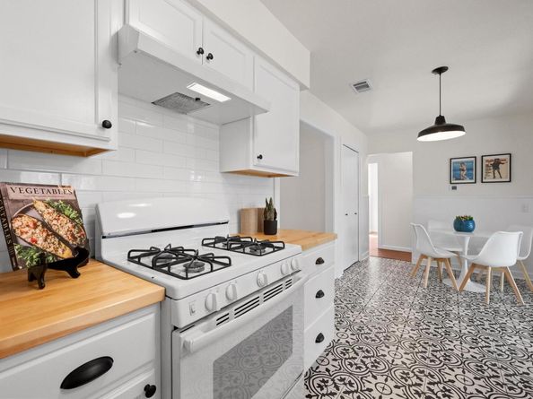 407 Westmorland DR, Austin TX 78745