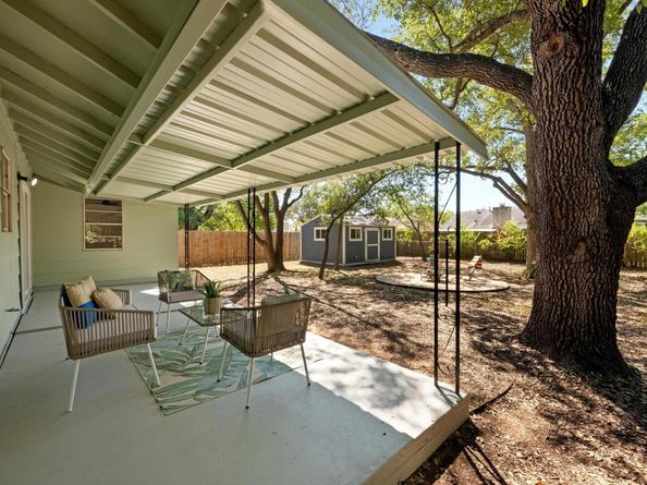 407 Westmorland DR, Austin TX 78745