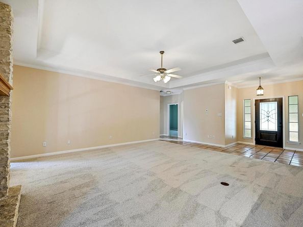 106 Los Altos DR, Lakeway TX 78734