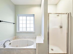 106 Los Altos DR, Lakeway TX 78734