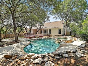 106 Los Altos DR, Lakeway TX 78734