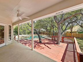 106 Los Altos DR, Lakeway TX 78734