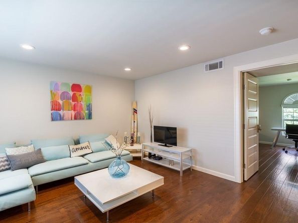 3110 Red River ST C402, Austin TX 78705
