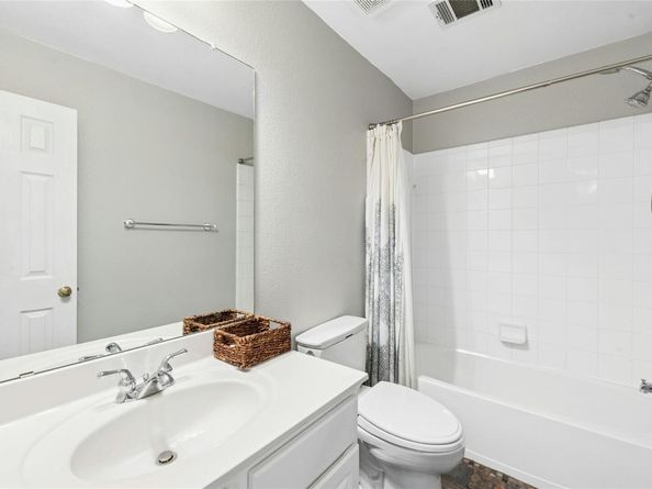 214 Grand Isle DR, Round Rock TX 78665
