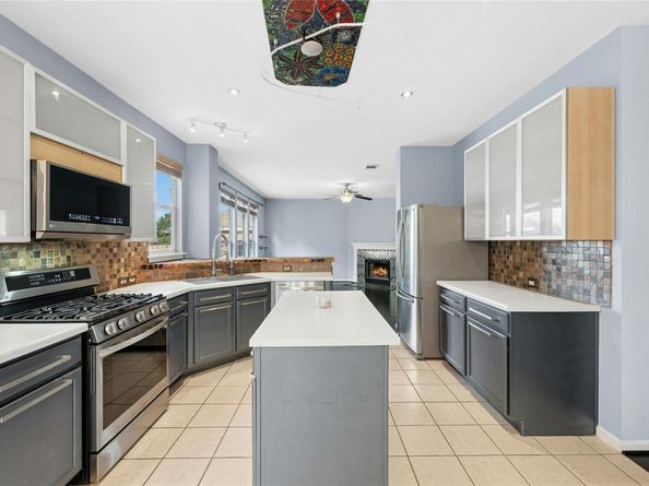 214 Grand Isle DR, Round Rock TX 78665