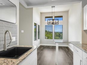 8200 Neely DR 229, Austin TX 78759