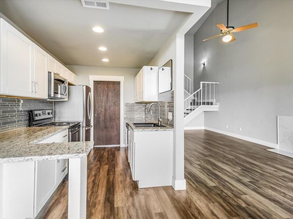 8200 Neely DR 229, Austin TX 78759