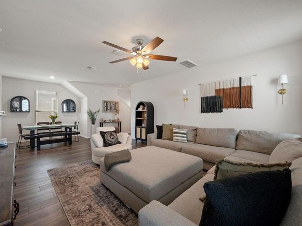 27 Pacific Loon ST, Leander TX 78641