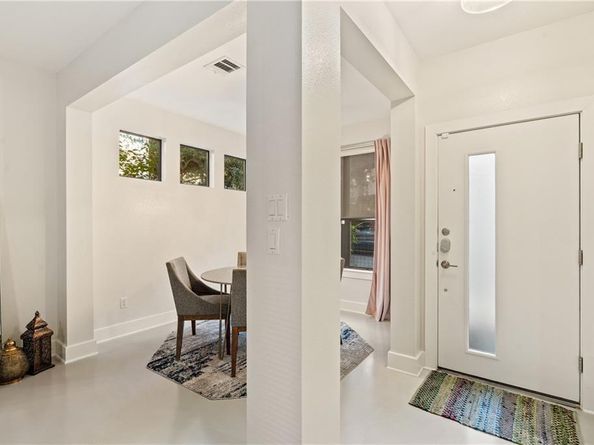 1920 Sager DR, Austin TX 78741