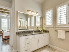 207 Vista Village CV, Lakeway TX 78738