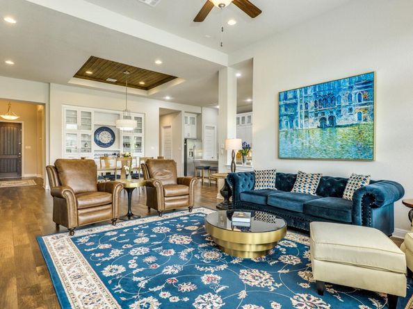 207 Vista Village CV, Lakeway TX 78738