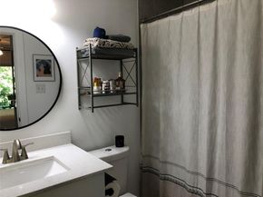 6409 Burns ST 306, Austin TX 78752