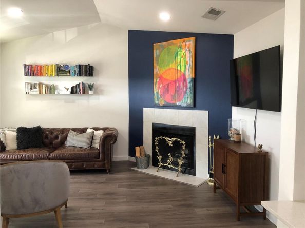6409 Burns ST 306, Austin TX 78752