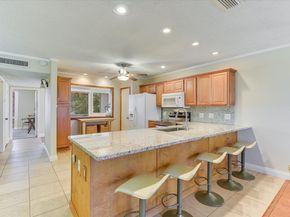 110 World Of Tennis SQ 110, Lakeway TX 78734