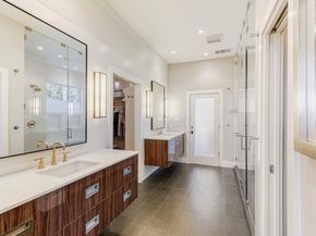 18 Ehrlich RD, Austin TX 78746