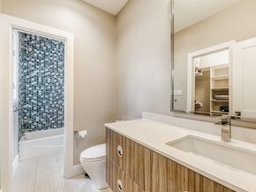 18 Ehrlich RD, Austin TX 78746