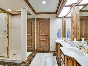 7802 Shadyrock DR, Austin TX 78731