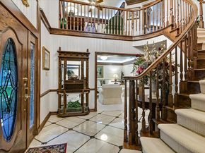 7802 Shadyrock DR, Austin TX 78731