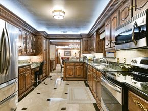 7802 Shadyrock DR, Austin TX 78731