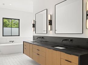 907 Karen Ave, Austin TX 78757