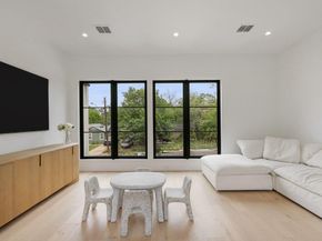 907 Karen Ave, Austin TX 78757