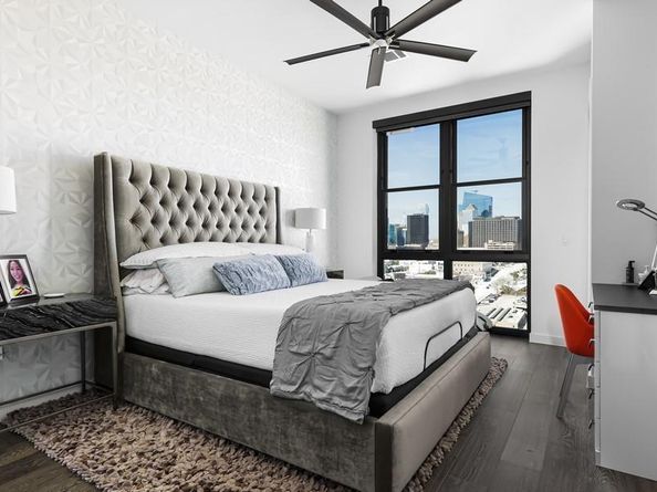 800 Embassy DR 605, Austin TX 78702