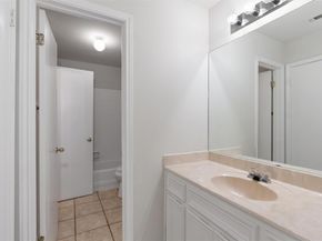 3925 Newland DR, Round Rock TX 78681