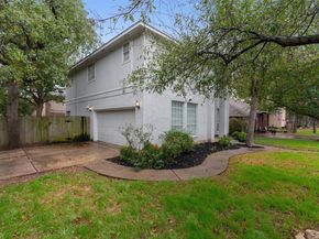 3925 Newland DR, Round Rock TX 78681