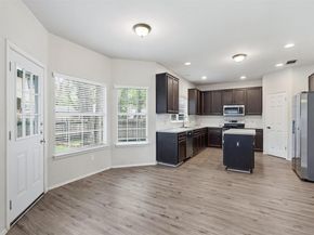 3925 Newland DR, Round Rock TX 78681