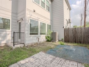 12500 Lamppost LN 16, Austin TX 78727