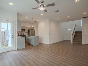 12500 Lamppost LN 16, Austin TX 78727