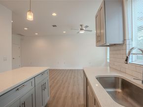 12500 Lamppost LN 16, Austin TX 78727