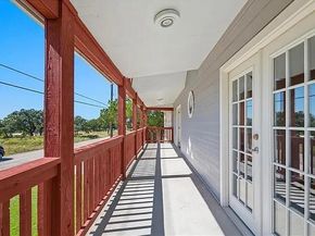 8508 Grandview DR, Jonestown TX 78645