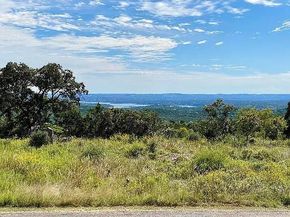 8508 Grandview DR, Jonestown TX 78645