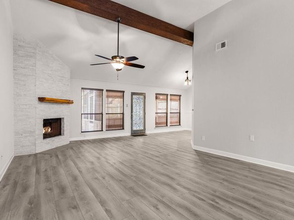 2409 Water Well LN, Austin TX 78728