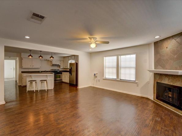 1105 E 3rd ST, Austin TX 78702