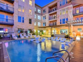 1900 Barton Springs RD 5009, Austin TX 78704