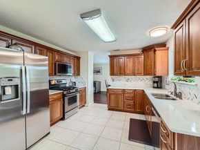 12711 Possum Hollow DR, Austin TX 78729