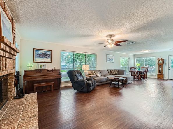 12711 Possum Hollow DR, Austin TX 78729