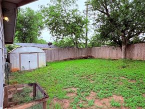 8404 Maine DR, Austin TX 78758