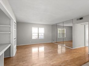 910 Duncan LN 57, Austin TX 78705