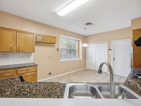 11810 Bittern Hollow LN, Austin TX 78758