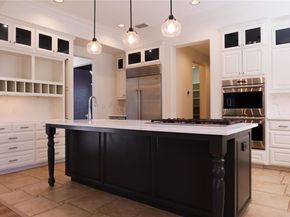 7228 Oak Shores DR, Austin TX 78730