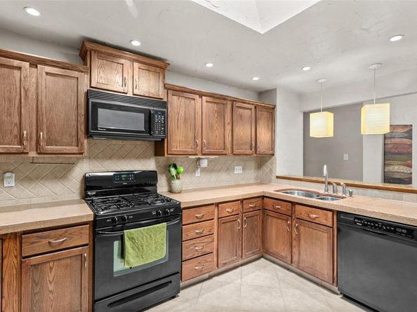 5943 Kevin Kelly PL, Austin TX 78727