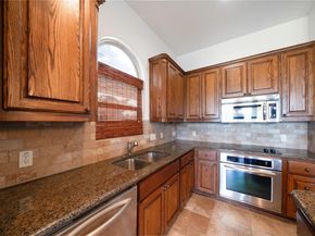 17545 Reed Park RD 2, Jonestown TX 78645