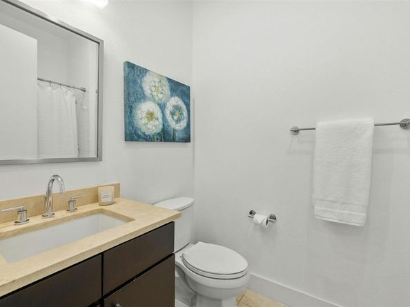 1101 Ivean Pearson RD D204, Lago Vista TX 78645
